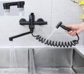 Rubinetto da cucina, montaggio a parete, da cucina con pistola a spruzzo, girevole a 360°, tubo girevole da 23 cm, caldo e freddo, 4 modalità di funzionamento, acciaio inox 304, nero