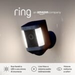 Ring videocamera Plus con faretti a batteria (Spotlight Cam Plus) | Telecamera di sorveglianza wifi per esterno con video HD 1080p, audio bidirezionale, fai-da-te | Ring Home: 30 gg. prova gratuita