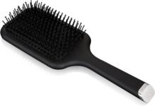 ghd The All-Rounder Paddle Brush, Spazzola Piatta Professionale Antistatica, Liscia e Districa Capelli di Ogni Lunghezza, Antistatica, Adatta all’Asciugatura con il Phon, Finish Liscio e Luminoso