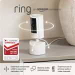 Videocamera interna inclinabile Ring (Pan-Tilt Indoor Camera) | Videocamera di sicurezza plug-in | Panoramica 360°, inclinazione 169° | Ring Protect: 30 gg. prova gratuita