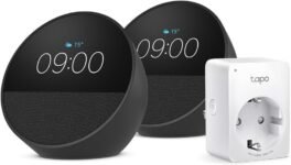 Echo Spot | Nero, 2 pezzi + Tapo Presa Smart Alexa, WiFi Intelligente, Compatibile con Alexa – Kit di base per Casa Intelligente